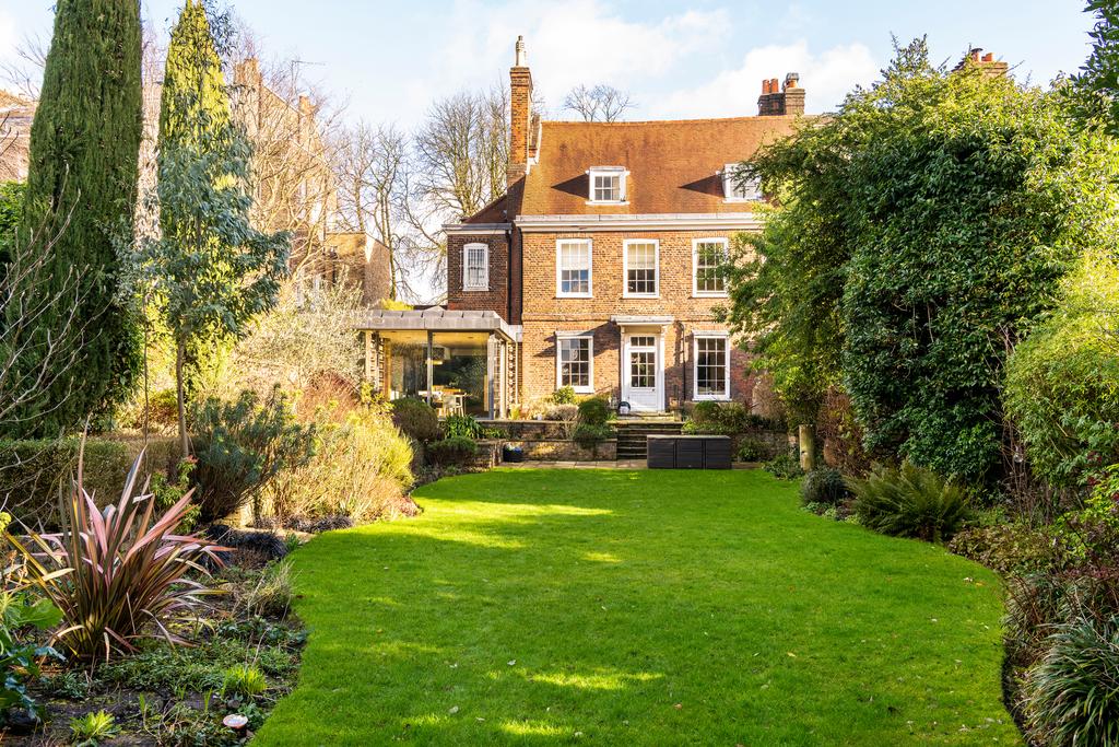 The Grove, Highgate Village, London N6 6 bed semidetached house £12,995,000