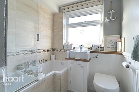 214a Fleet Road, Fleet, GU51 4BQ