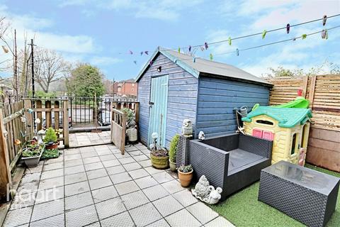 214a Fleet Road, Fleet, GU51 4BQ