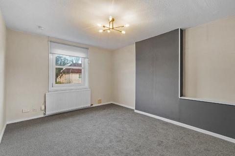 2 bedroom flat to rent, Tontine Park, Renton, West Dunbartonshire, G82