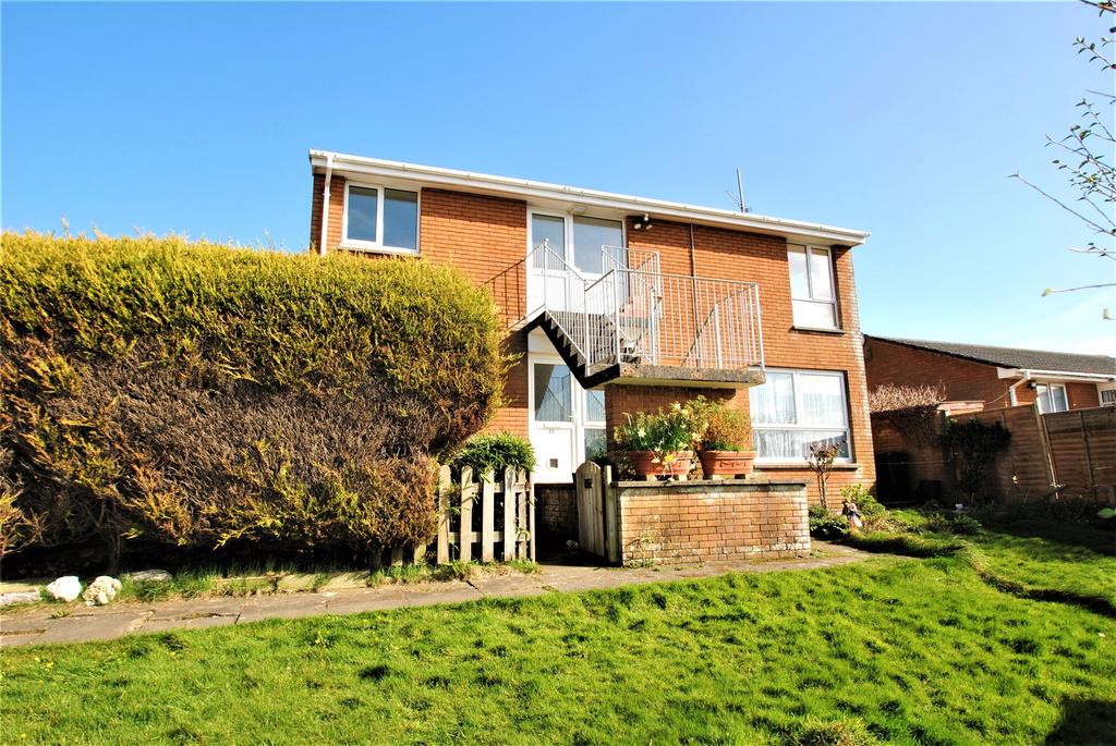 Doone Way, Devon, EX34 3 bed apartment £172,000