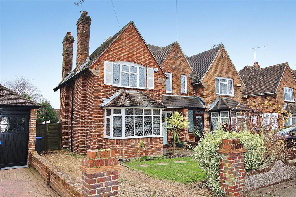 Offington Drive, Worthing, West Sussex, BN14 3 bed semidetached house