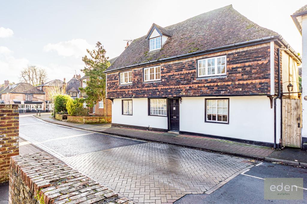 Mill Street, East Malling, ME19 5 bed detached house £650,000