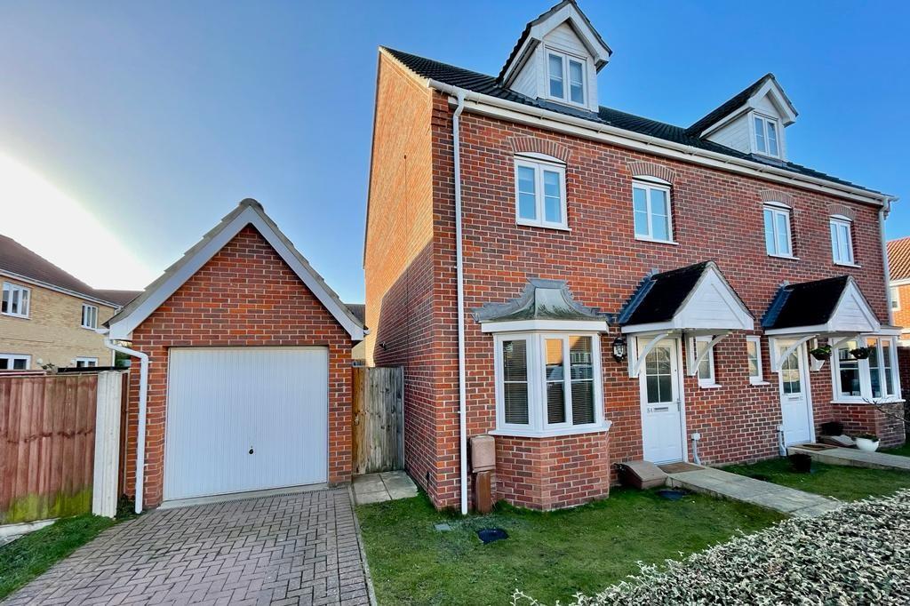 Grantham Avenue, Great Cornard 4 bed semidetached house £350,000