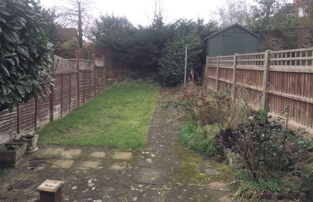 3 Cornfield Road, Reigate, Surrey... 3 bed semidetached house £500,000