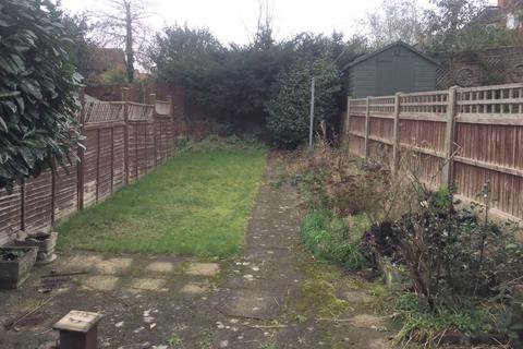 3 Cornfield Road, Reigate, RH2 7HF