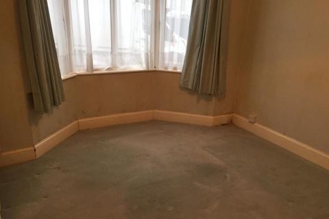 3 Cornfield Road, Reigate, RH2 7HF