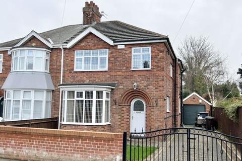 2 Conyers Avenue, Grimsby, DN33 2BY