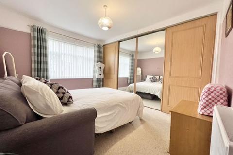 2 Conyers Avenue, Grimsby, DN33 2BY