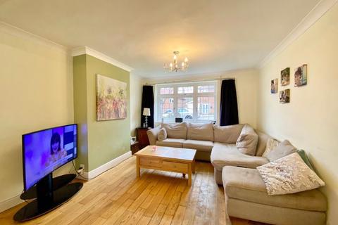 12 Brookdale Road, Bexley, DA5 1RB