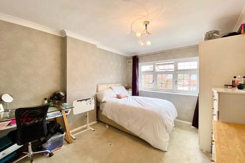 12 Brookdale Road, Bexley, DA5 1RB