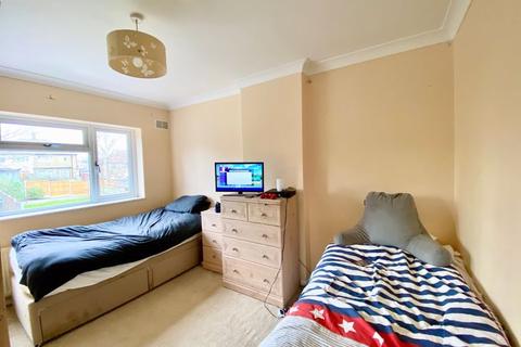 12 Brookdale Road, Bexley, DA5 1RB