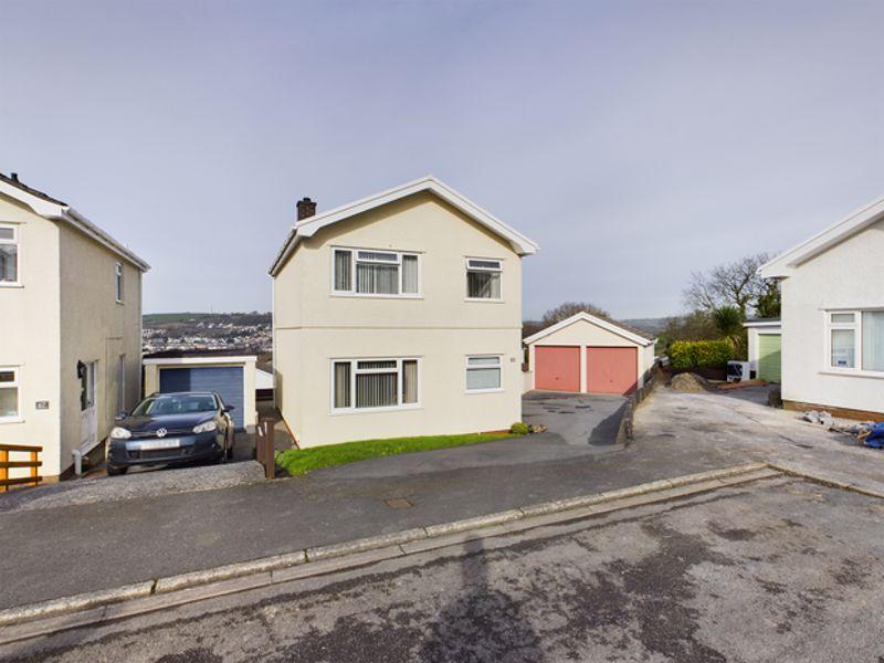 Elder Grove, Llangunnor, Carmarthen 3 bed detached house £259,950