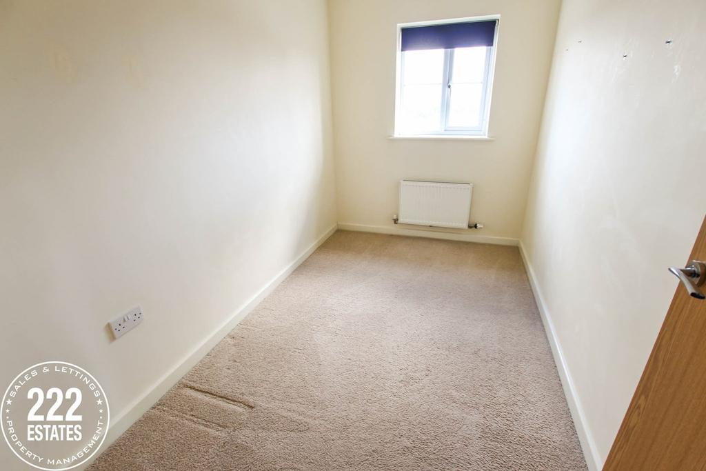 Redfearn Walk, Carrington Park, Warrington, WA2 2 bed apartment £95,000