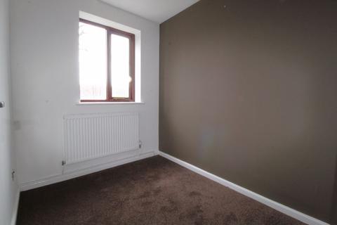 3 Elmtree Grove, Prenton, CH43 7NY