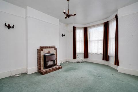 40 Thorney Hedge Road, London, W4 5SD