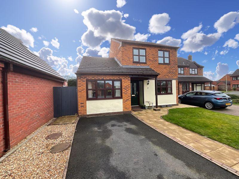 Croft Way, Market Drayton 3 bed detached house £250,000