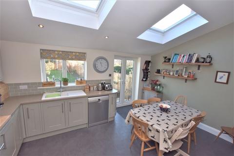 4 bedroom semi-detached house for sale, Jesmond Park West, Jesmond Park West