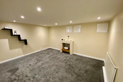 2 bedroom semi-detached house for sale, Town Lane, Idle, Bradford, BD10