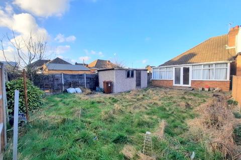 45 Horsham Road, Feltham, TW14 8LN
