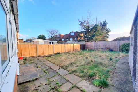 45 Horsham Road, Feltham, TW14 8LN