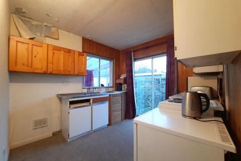 45 Horsham Road, Feltham, TW14 8LN