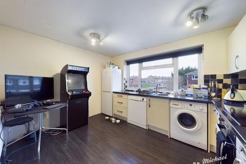 6a Brompton Close, Aylesbury, HP19 9JY
