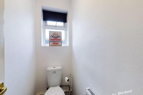 6a Brompton Close, Aylesbury, HP19 9JY