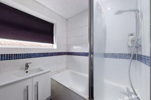 6a Brompton Close, Aylesbury, HP19 9JY