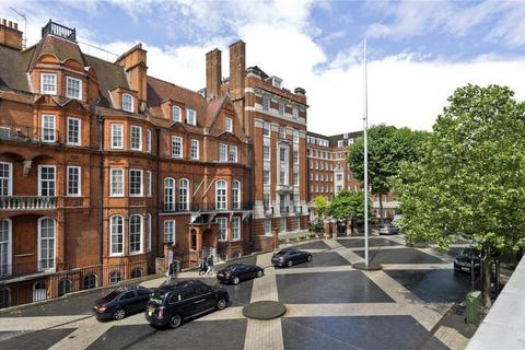3 bedroom apartment for sale, Princes Gate, Knightsbridge, London SW7