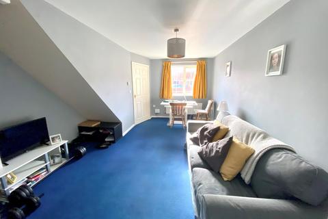 6 High Barns Close, Grange Park, Northampton, NN4 5BH