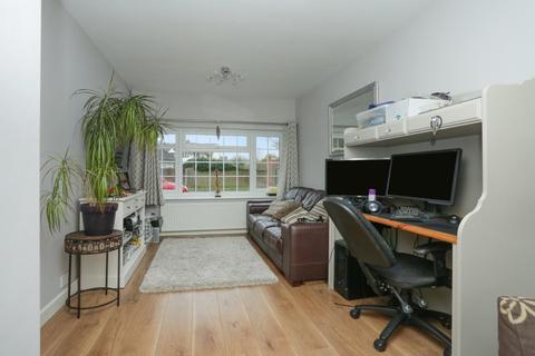 2 Bodenham Road, Folkestone, CT20 2NU
