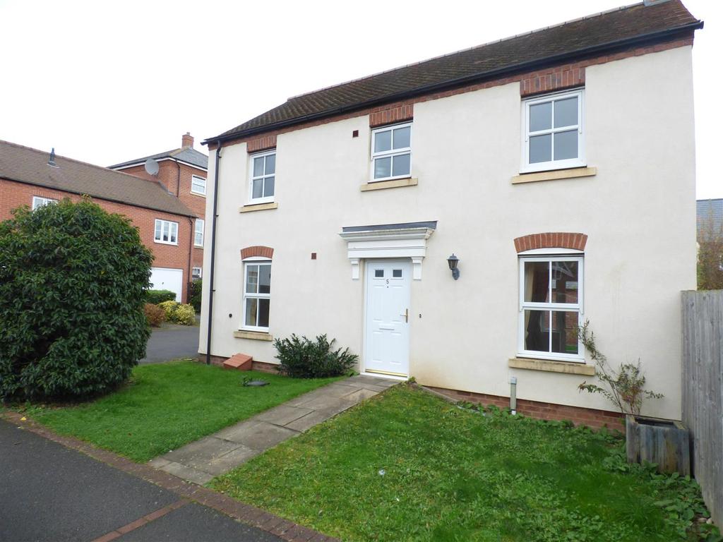 St. Peters Way, StratfordUponAvon 3 bed detached house £1,150 pcm