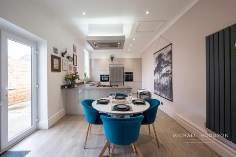 5 Humbledon View, Sunderland, SR2 7RX