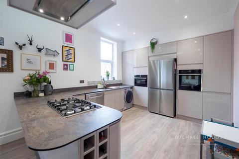 5 Humbledon View, Sunderland, SR2 7RX