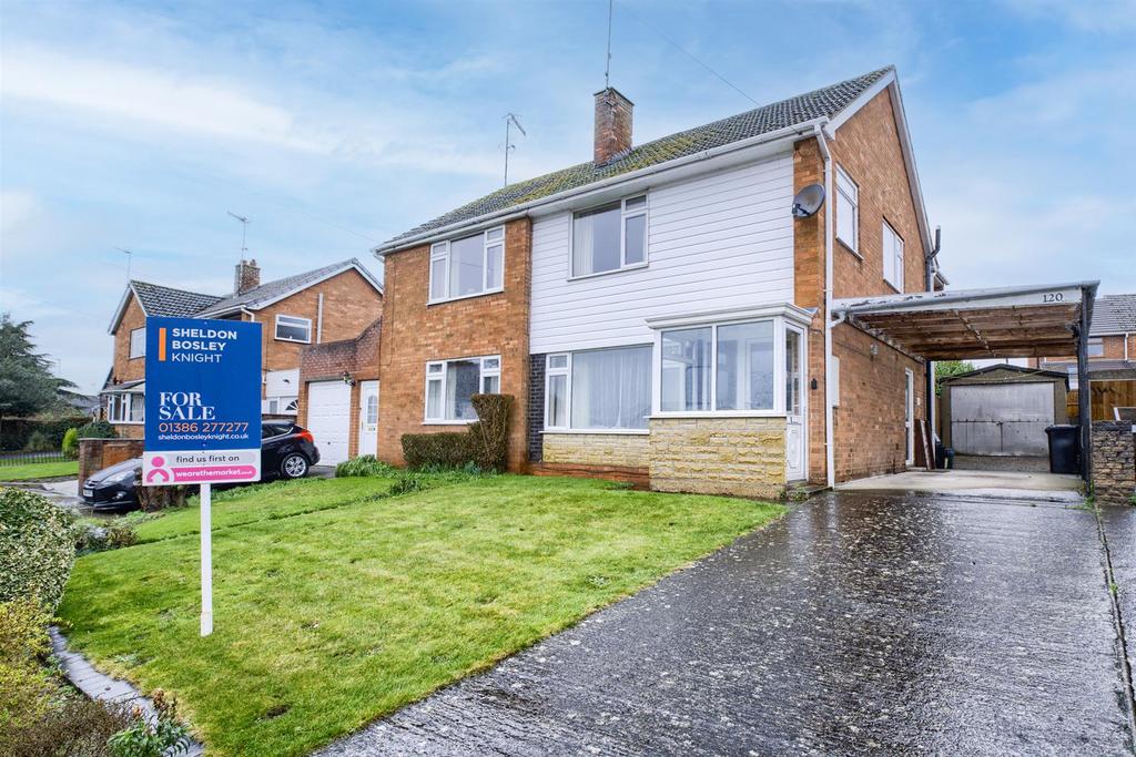 Farleigh Road, Pershore 3 bed semidetached house £240,000