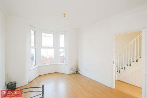 96 Bedford Road, London, E17 4PU
