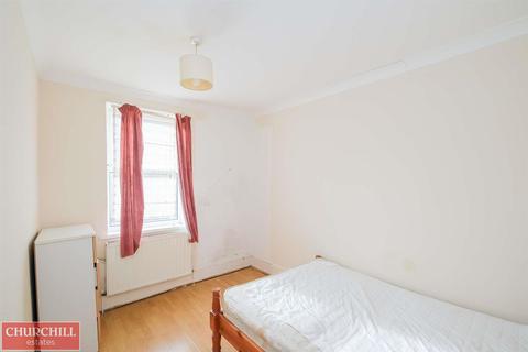 96 Bedford Road, London, E17 4PU