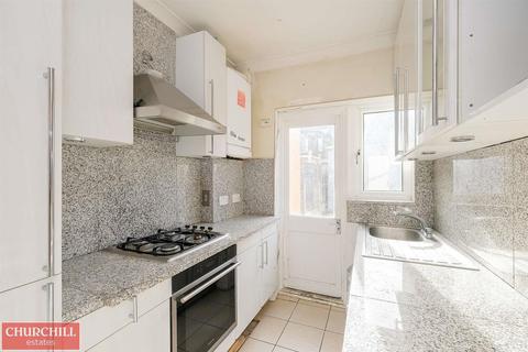 96 Bedford Road, London, E17 4PU