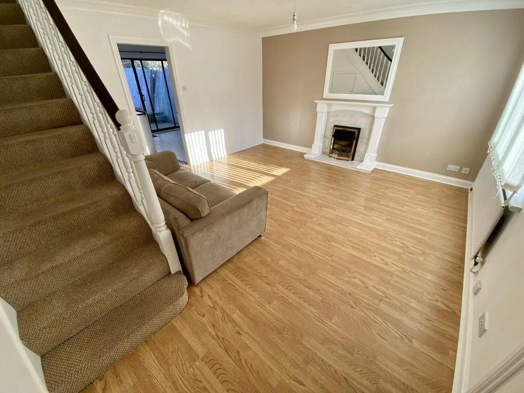Melford Grove, Ingleby Barwick... 3 bed semidetached house £725 pcm