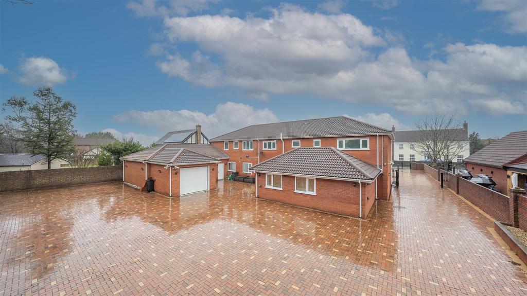 Water Street,St Davids Park, Margam... 5 bed detached house £750,000