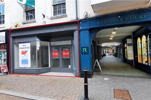 Shop to rent - WR1 2RE