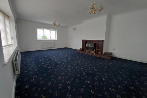 3 bedroom detached bungalow for sale - Rhodfa Conwy, Dyserth