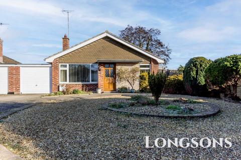 37 Brackenwoods, Necton, Swaffham, PE37 8EU