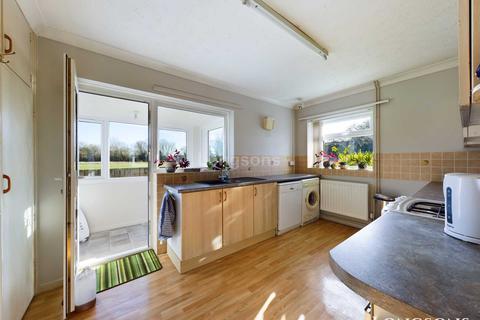 37 Brackenwoods, Necton, Swaffham, PE37 8EU