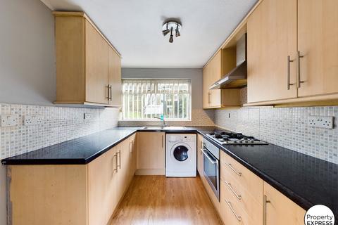 2 bedroom apartment for sale - Goathland Grove, Guisborough, North Yorkshire, TS14 8LH