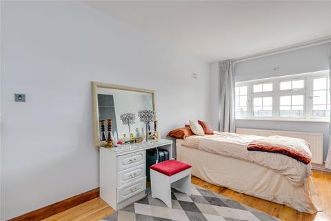 1 bedroom flat to rent, Barnes High Street, Barnes, London