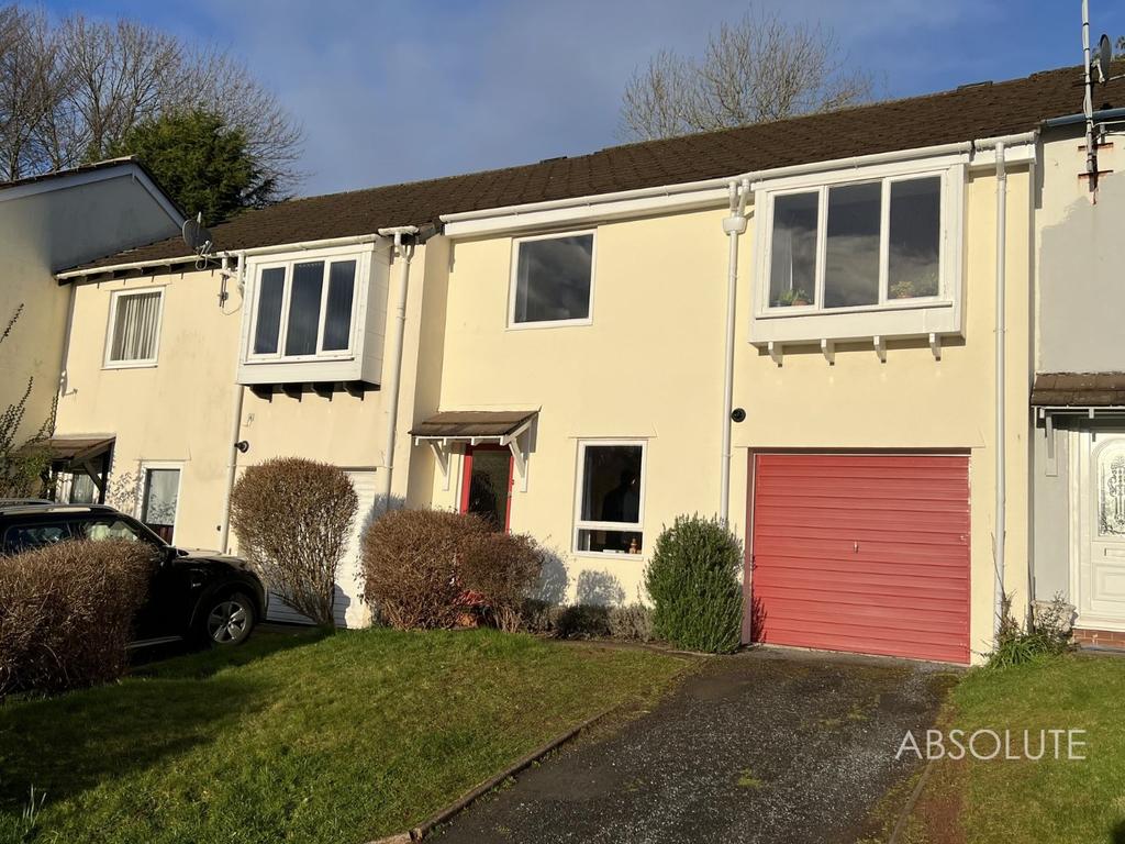 Fowey Avenue, Torquay, Devon, TQ2 3 bed terraced house £250,000