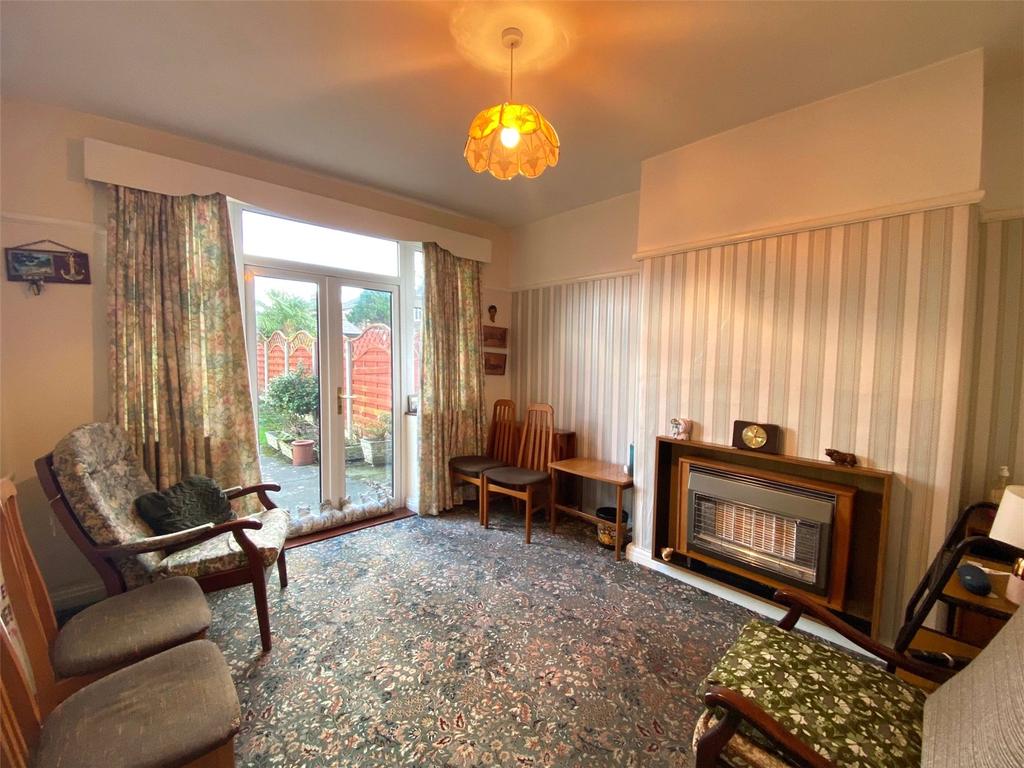 Appleton Road, Heaton Chapel... 3 bed semidetached house £295,000