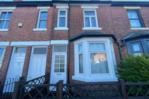 3 bedroom terraced house for sale - Vivian Street, Chester Green, Derby, DE1